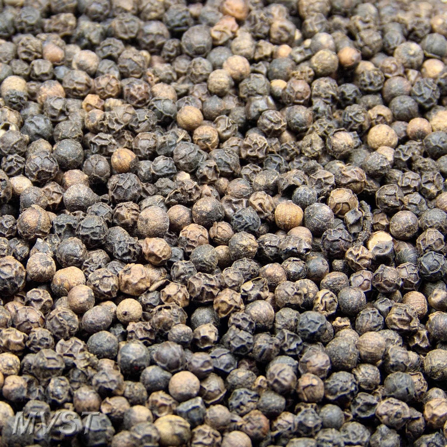 Pfeffer schwarz ganz 1000 g Pfeffer schwarz ganz 1000 g
